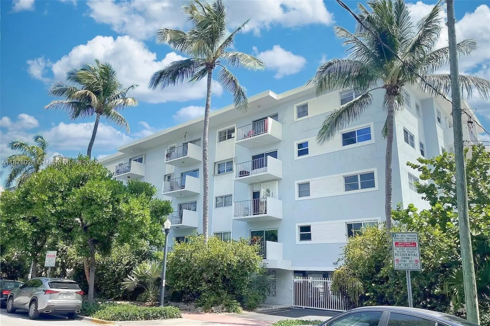 221 Meridian Ave, #211