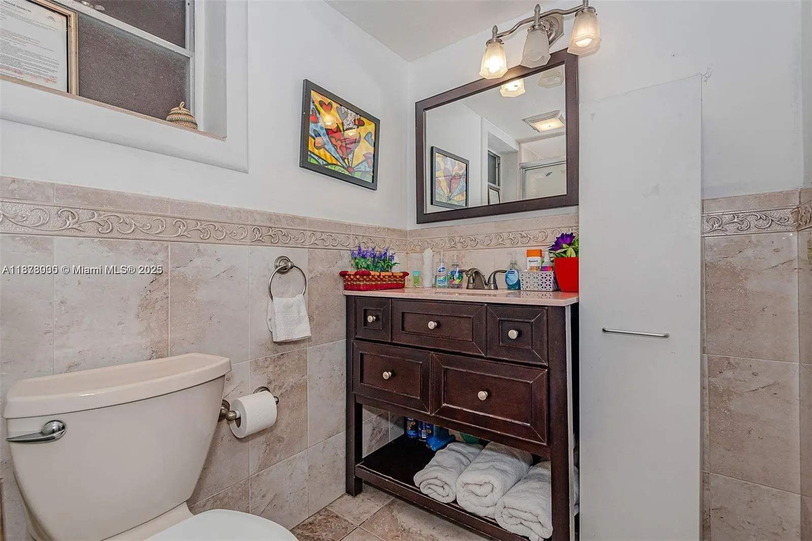 251 NE 172nd St, #221