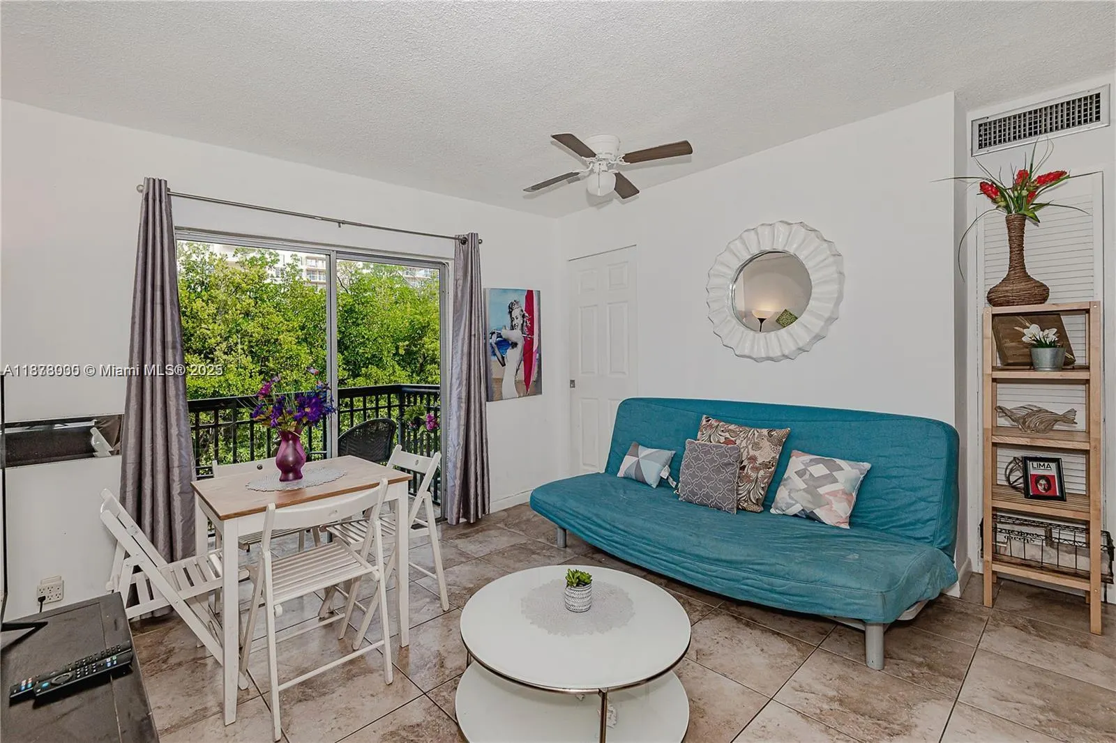 251 NE 172nd St, #221