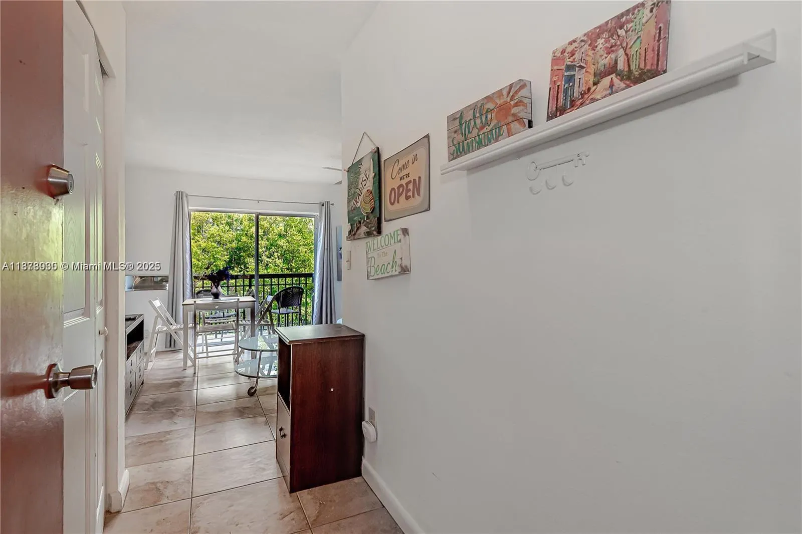 251 NE 172nd St, #221