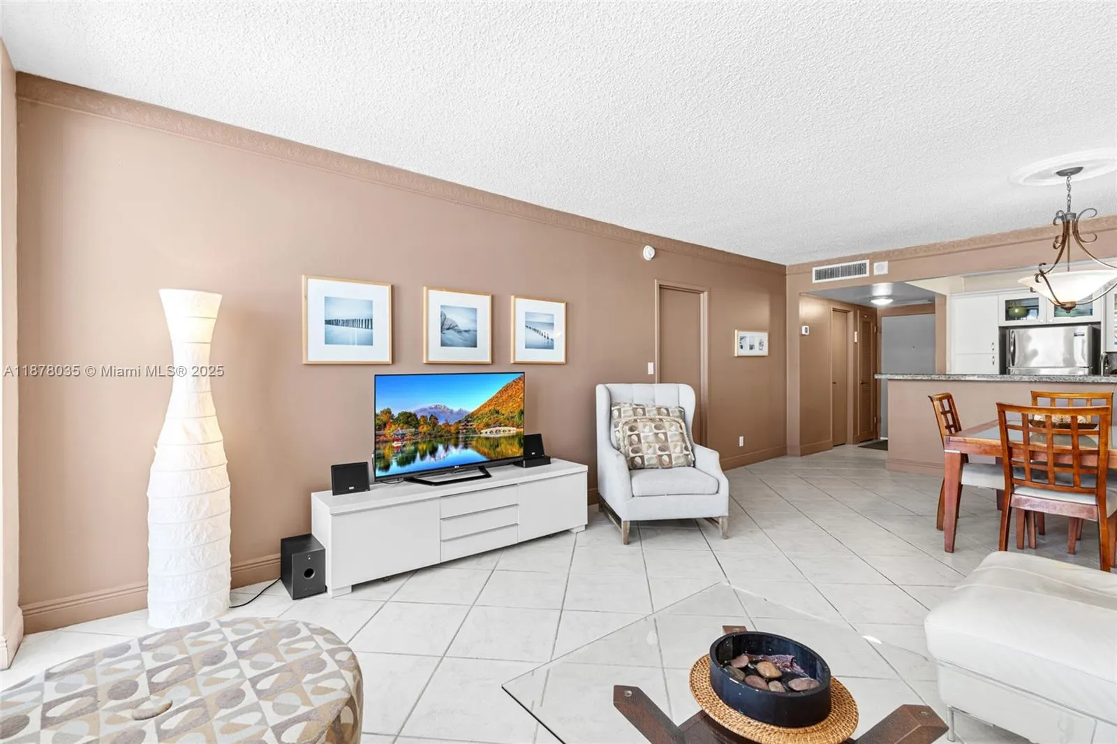 3725 S Ocean Dr, #1609