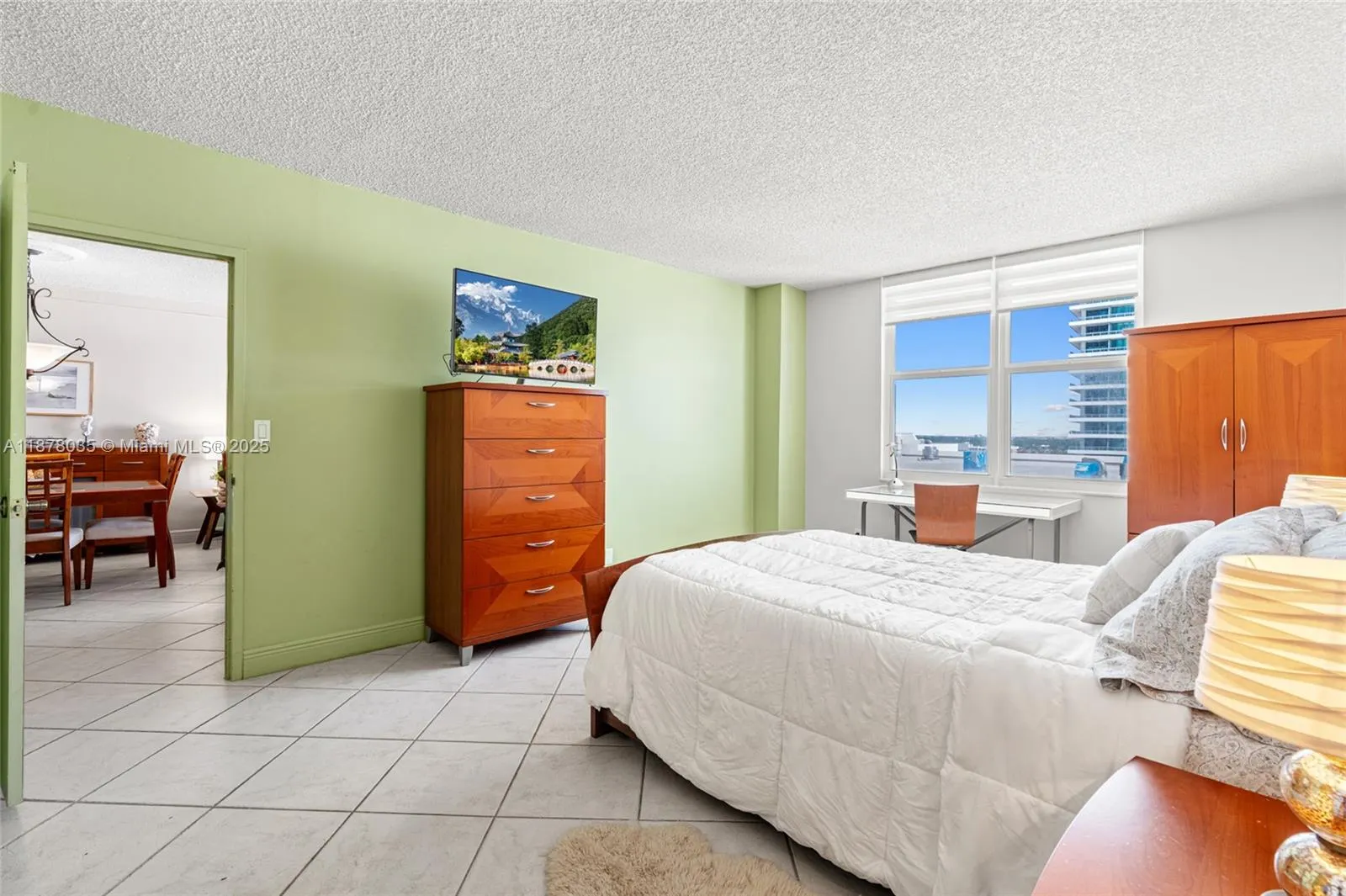 3725 S Ocean Dr, #1609