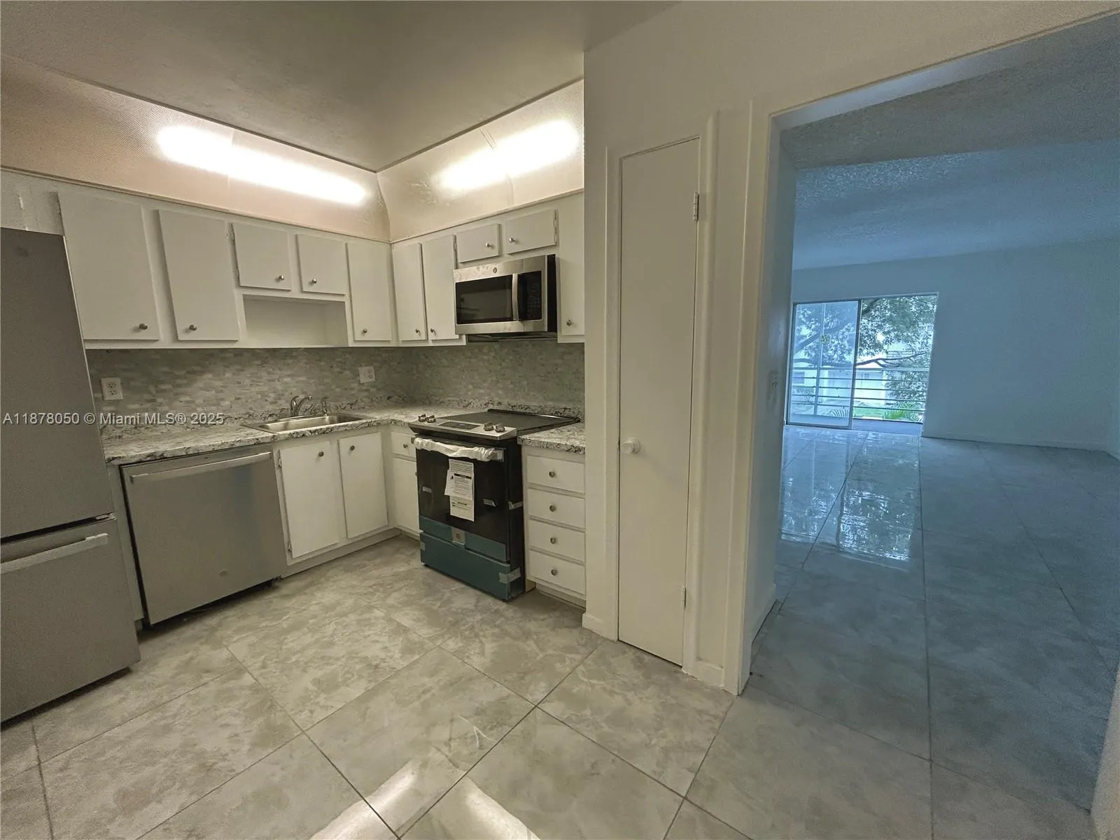 2061 NW 47th Ter, #212