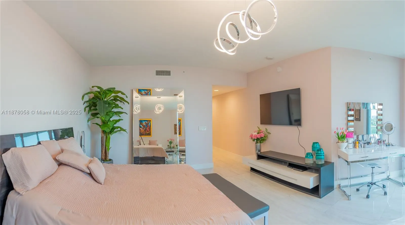 17301 Biscayne Blvd, #1706