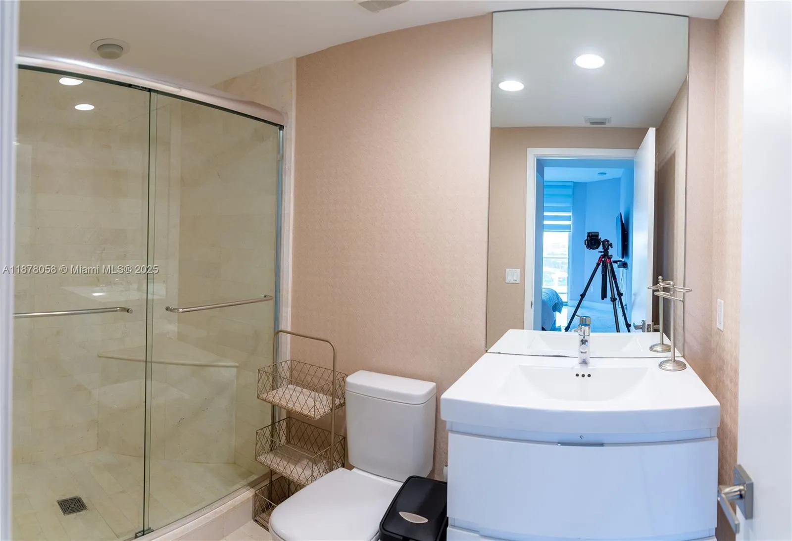 17301 Biscayne Blvd, #1706
