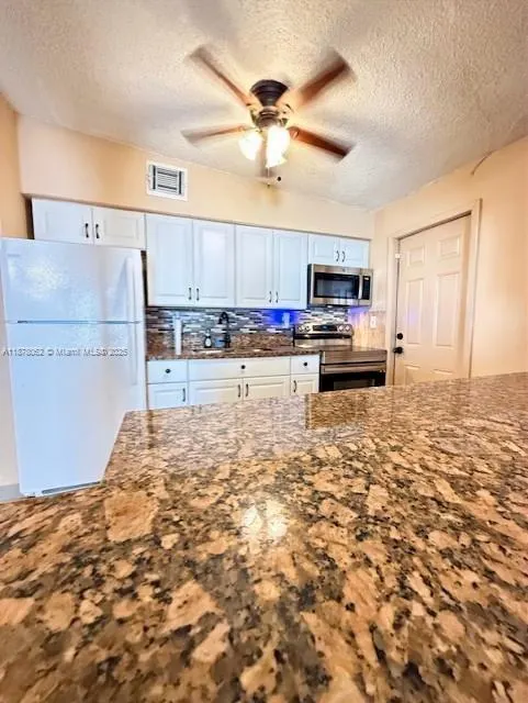 2246 Service Rd