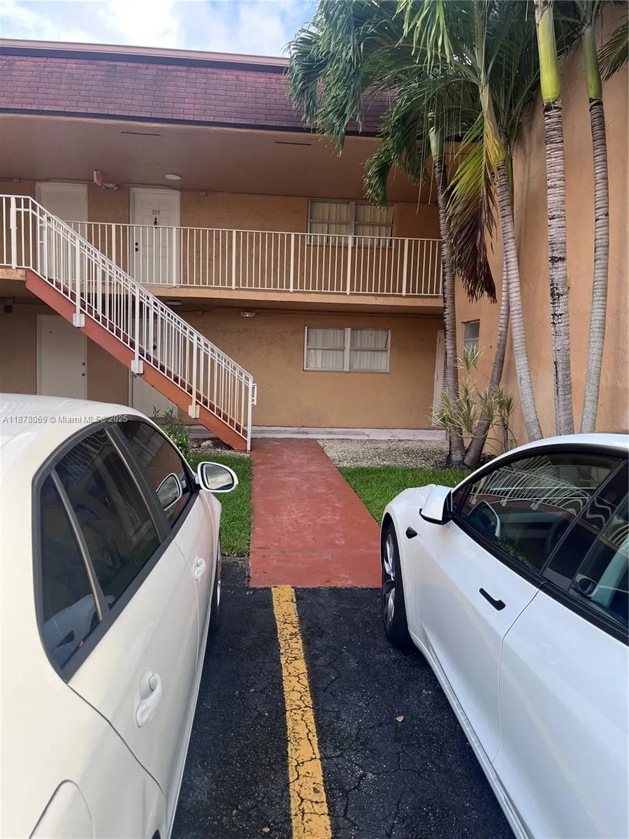 9970 SW 88th St, #903-9