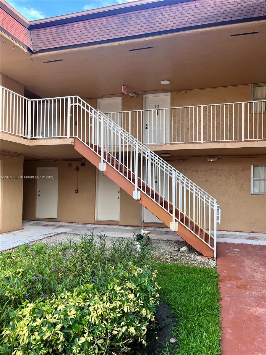 9970 SW 88th St, #903-9