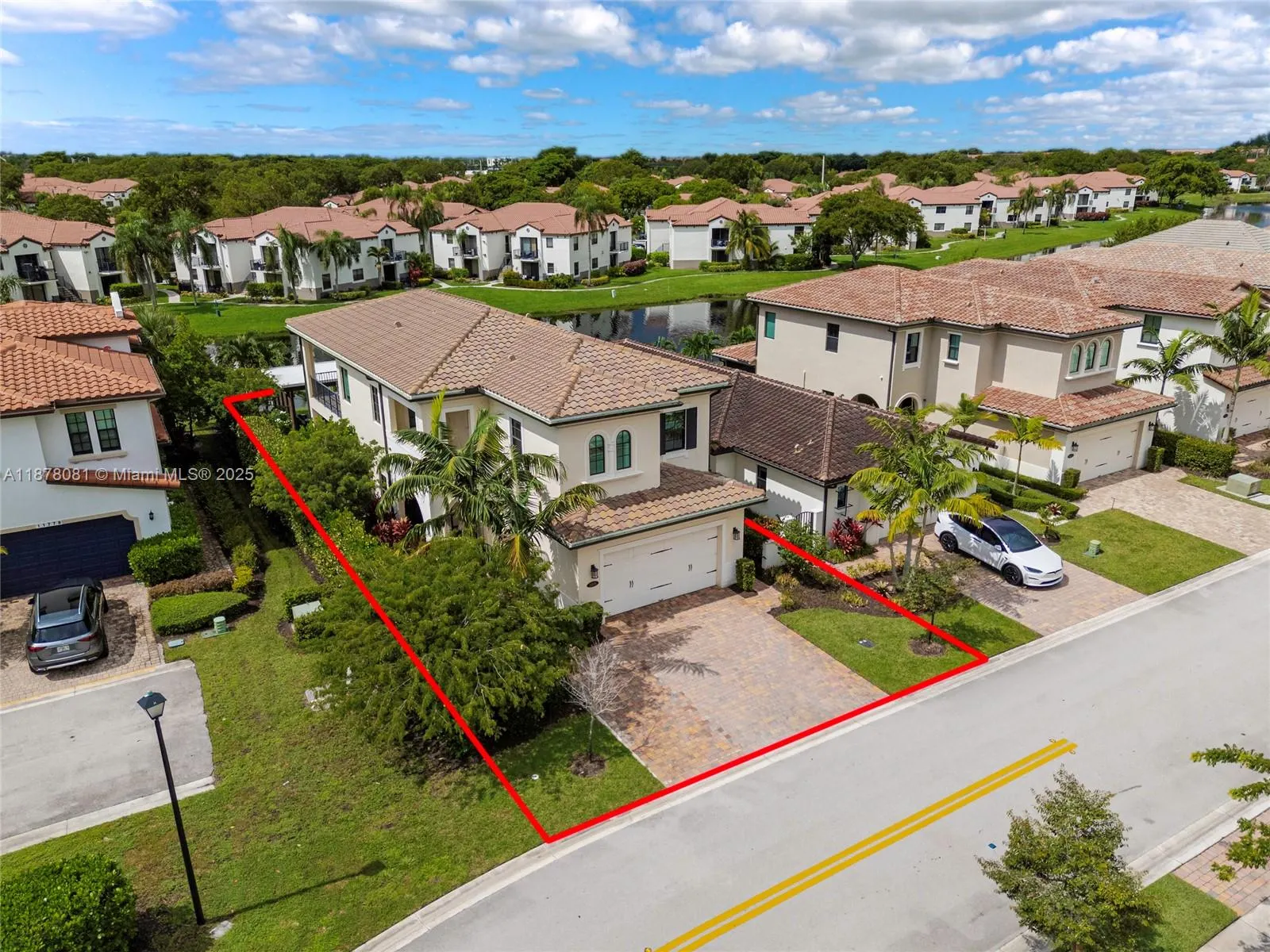 11816 SW 13th Ct