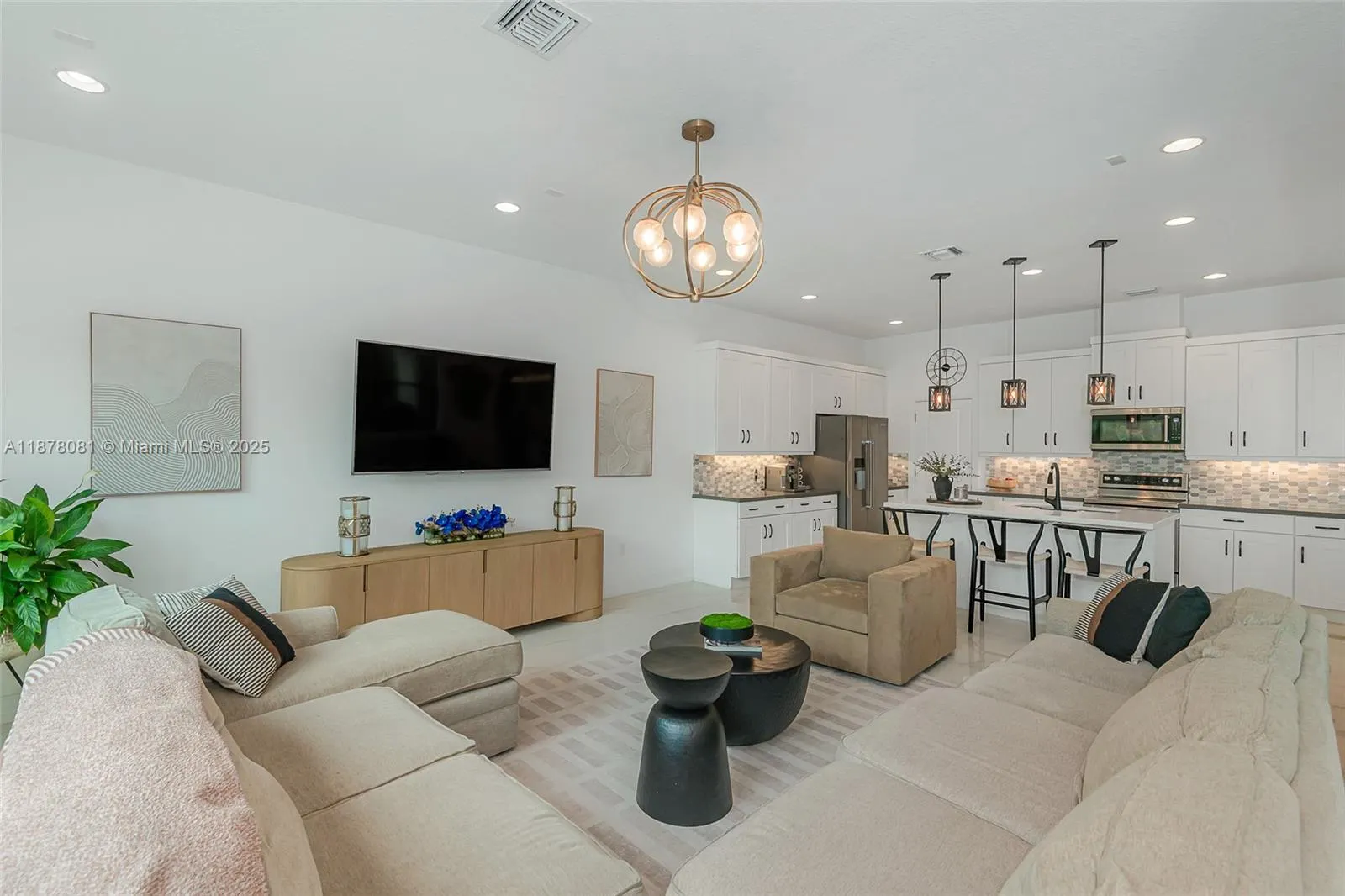 11816 SW 13th Ct