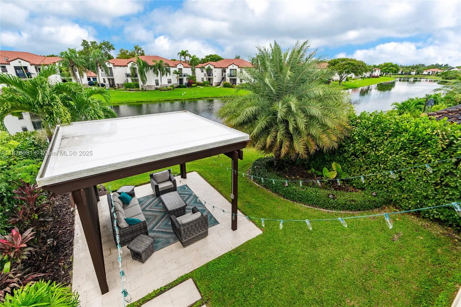 11816 SW 13th Ct