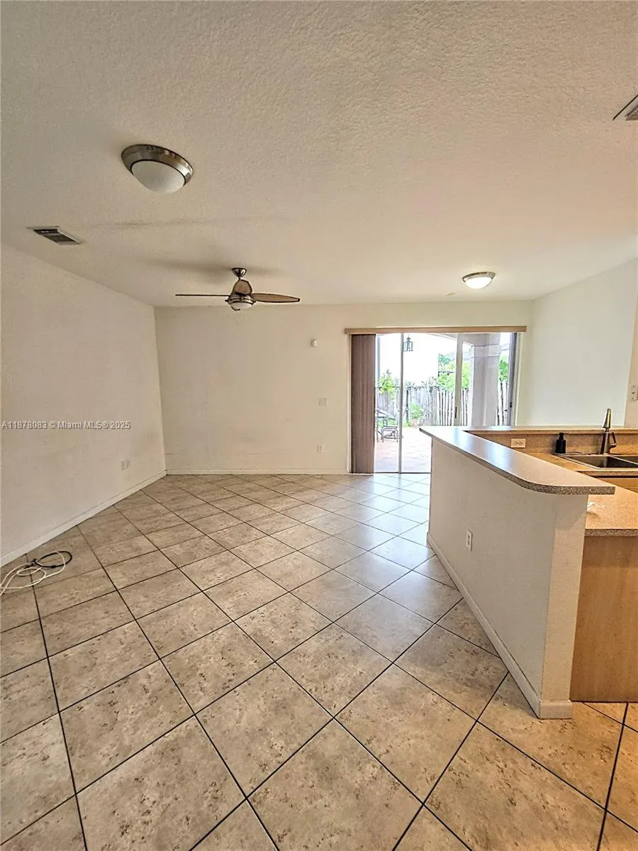 988 SW 154th Path, #0
