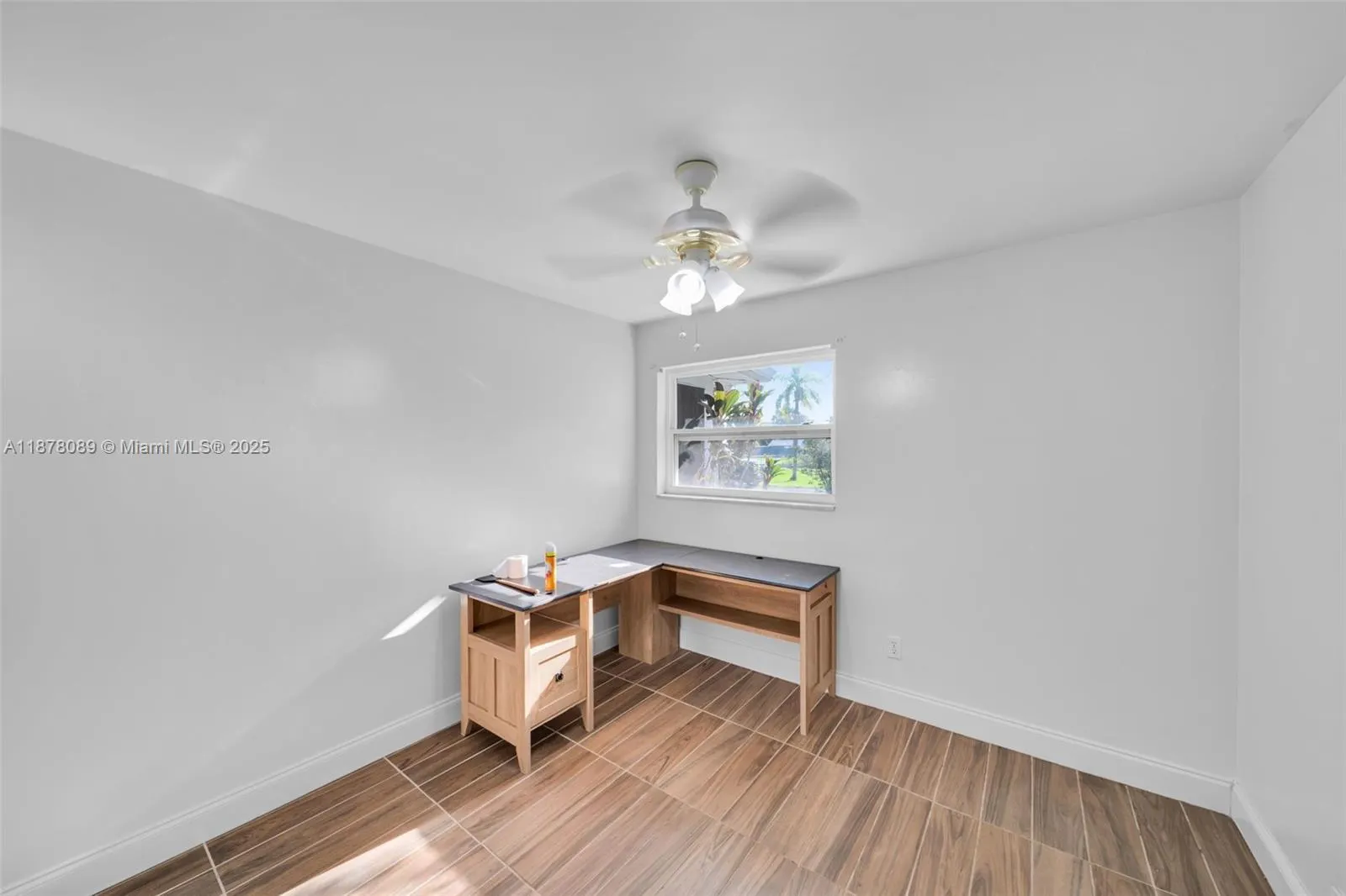 23 Lincoln Ave