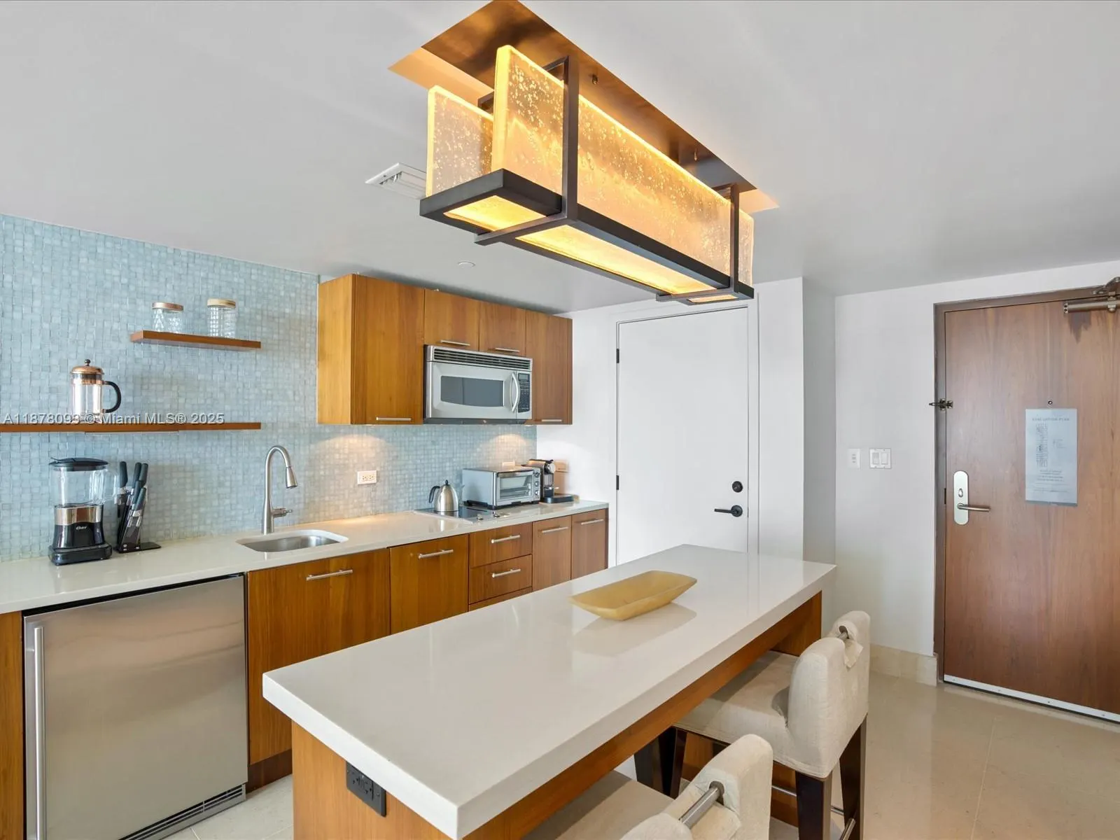 6801 Collins Ave, #716 (deed 708)
