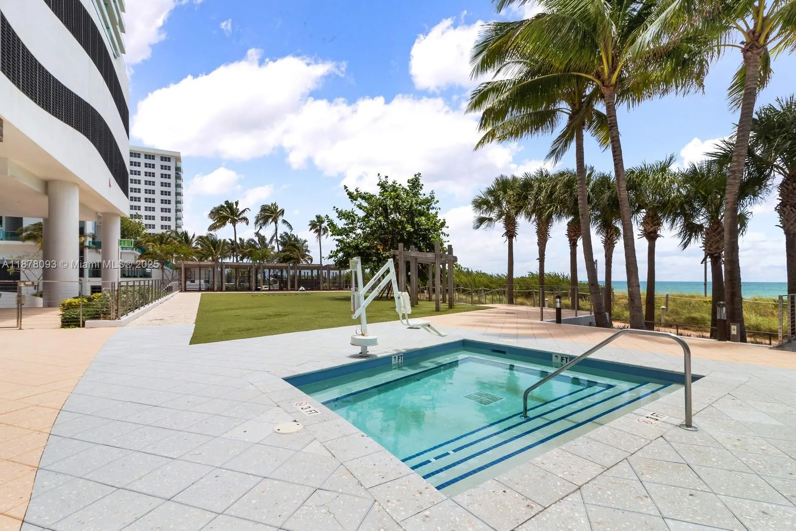 6801 Collins Ave, #716 (deed 708)