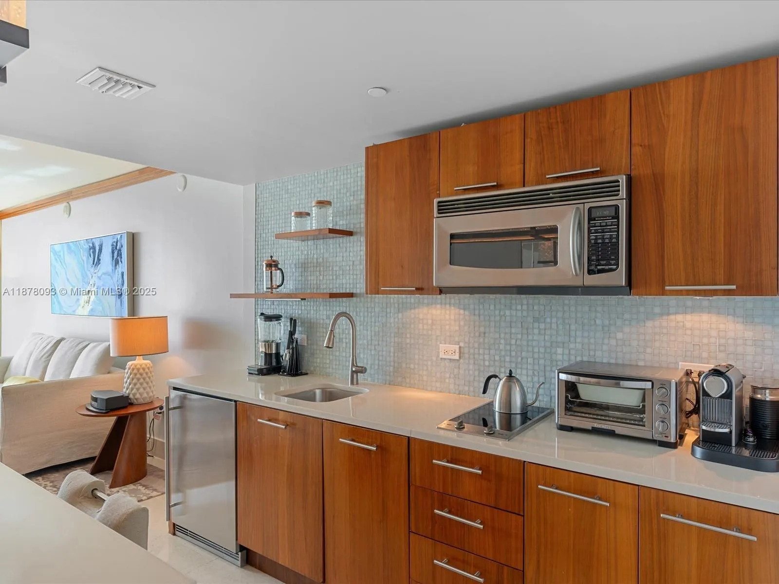 6801 Collins Ave, #716 (deed 708)