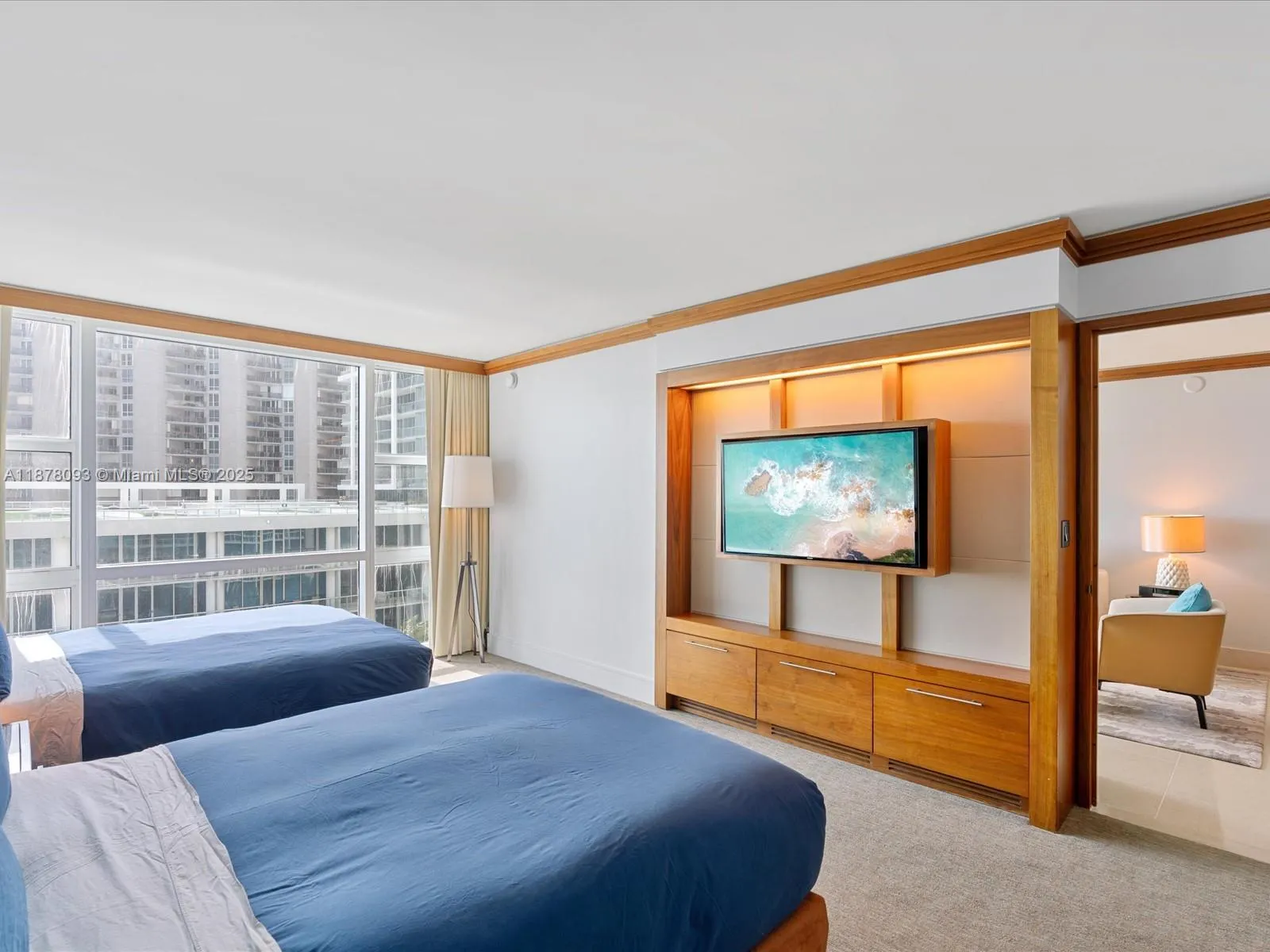 6801 Collins Ave, #716 (deed 708)