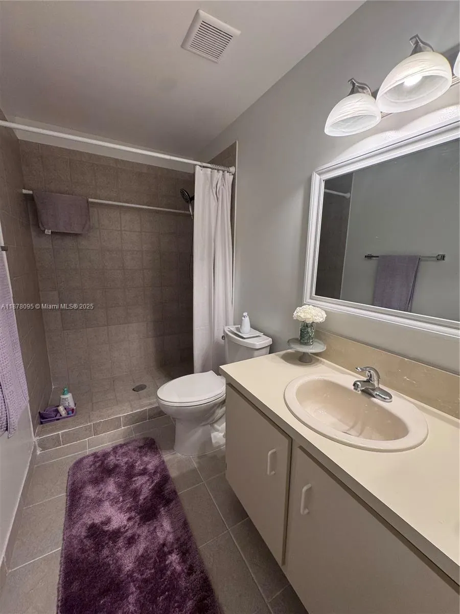12204 NW 36th Pl
