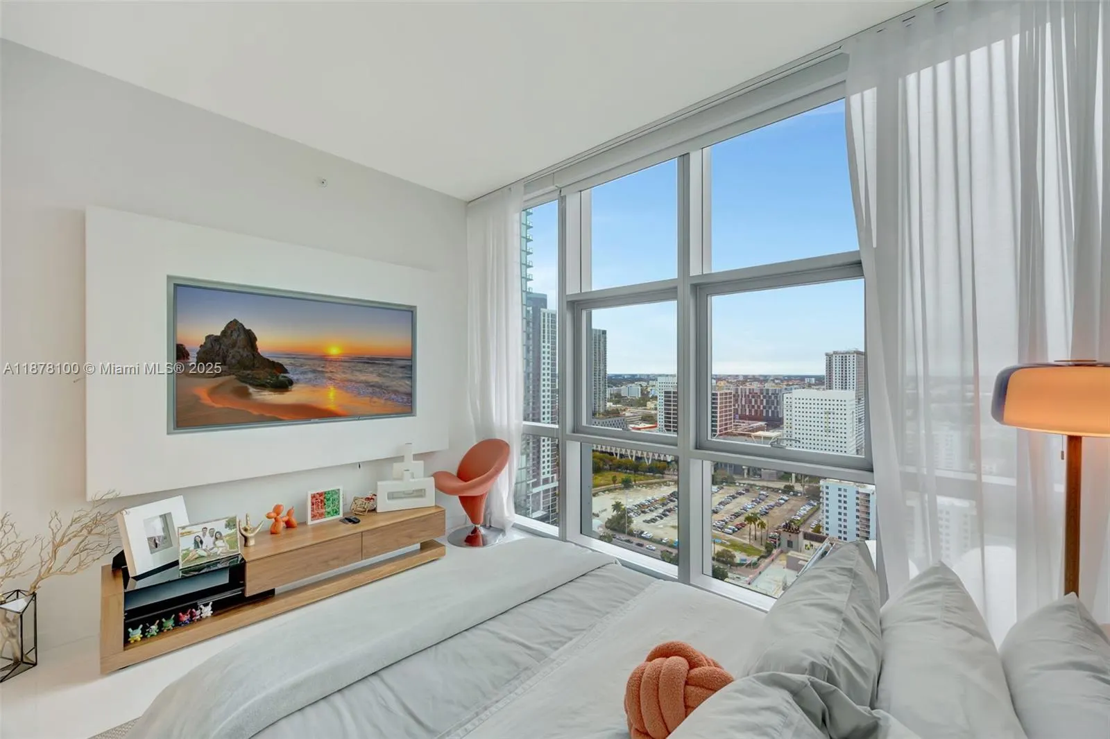 851 NE 1st Ave, #2708