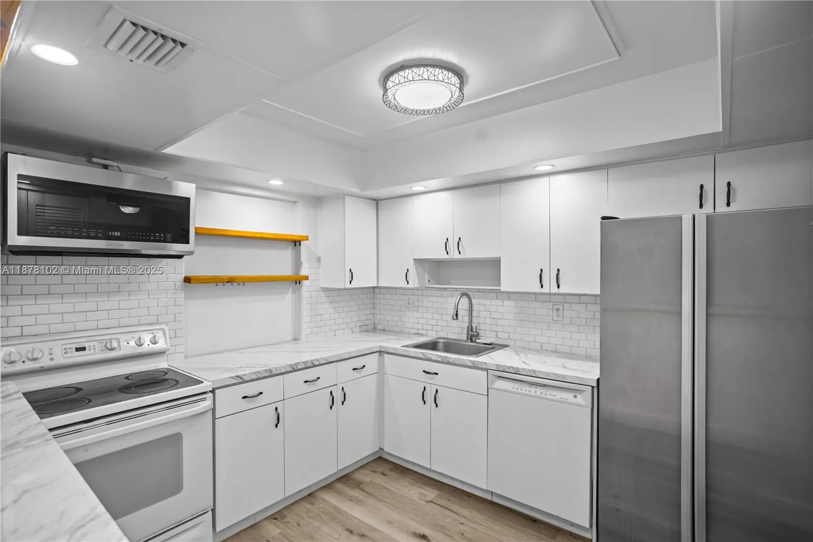 2101 Atlantic Shores Blvd, #107
