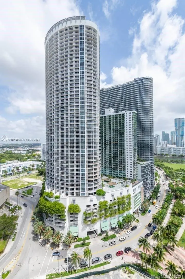 1750 N Bayshore Dr, #2502