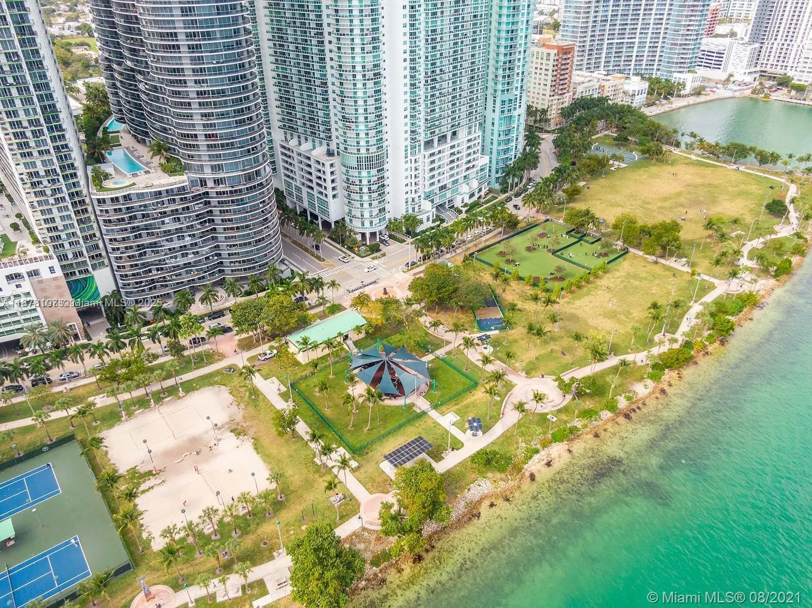 1750 N Bayshore Dr, #2502