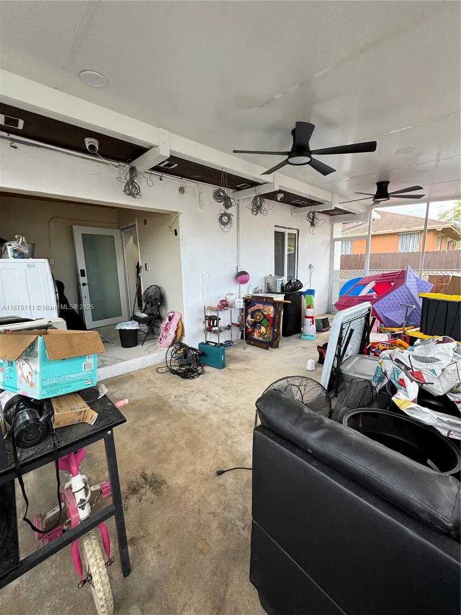 716 SW 11th Ave