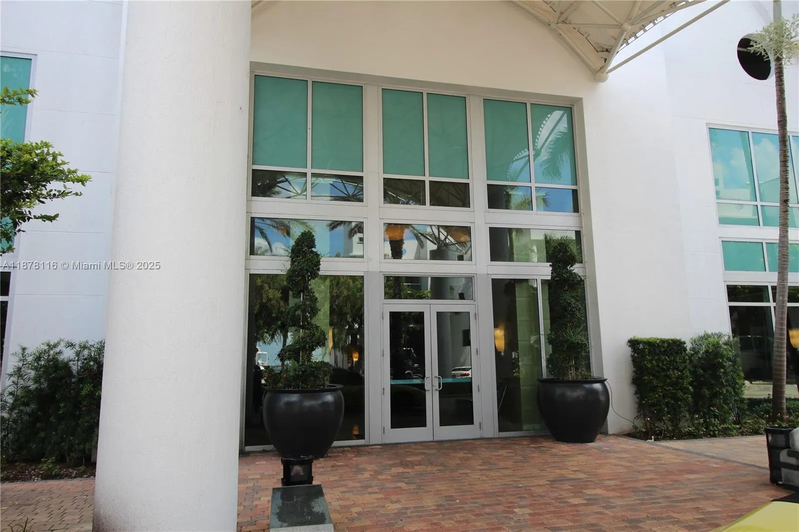 7910 Harbor Island Dr, #1004