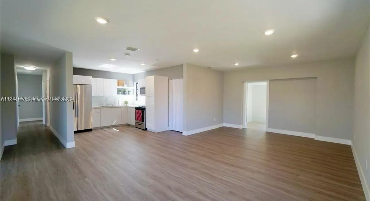 1320 NW 179th St