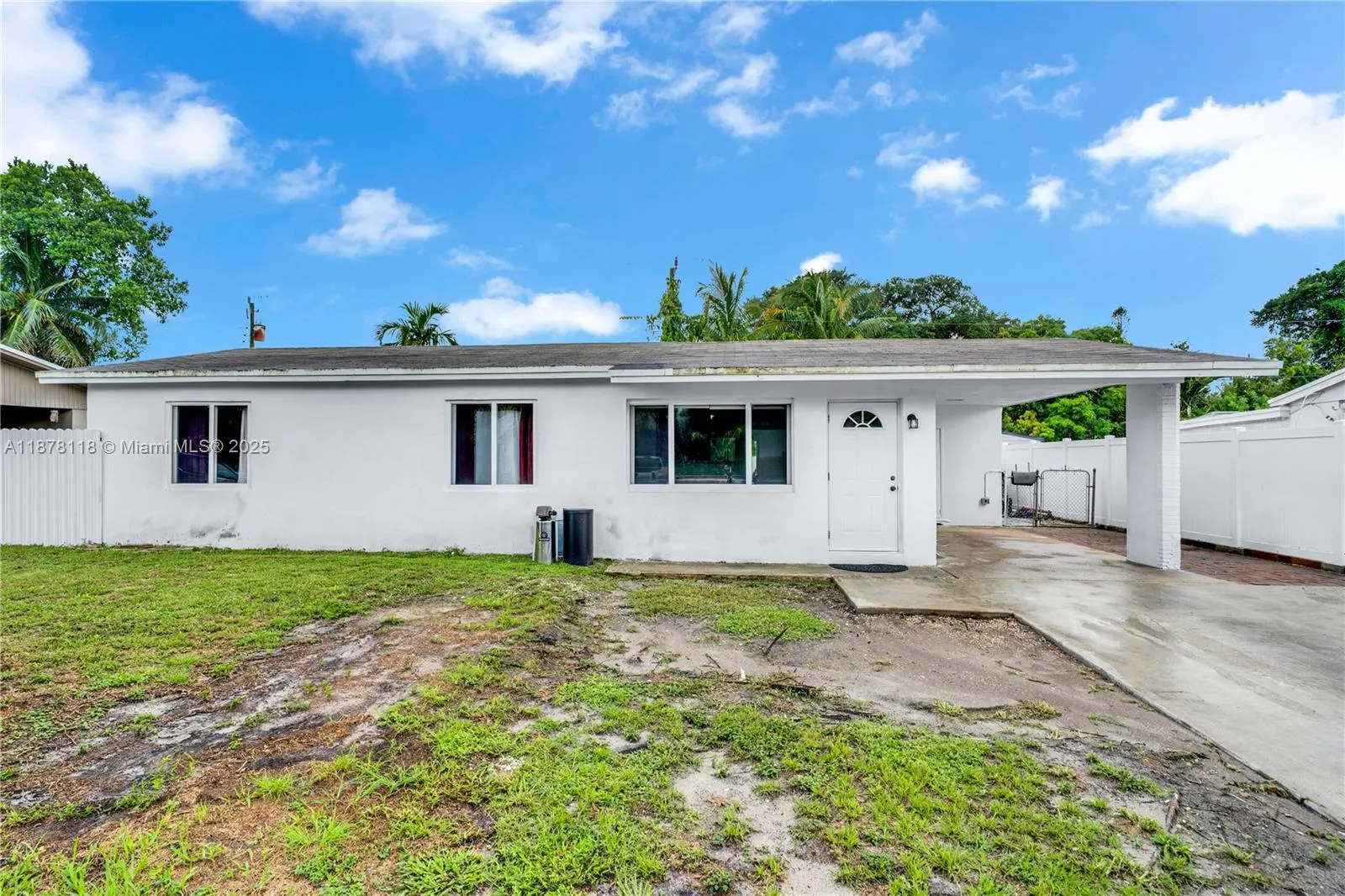 4390 SW 24th St