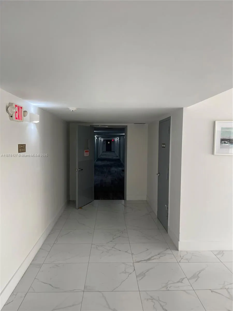 16500 Golf Club Rd, #101