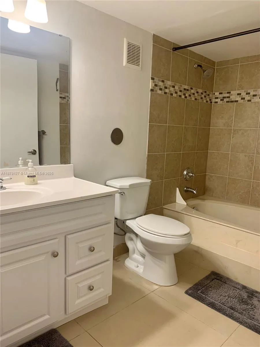 16500 Golf Club Rd, #101