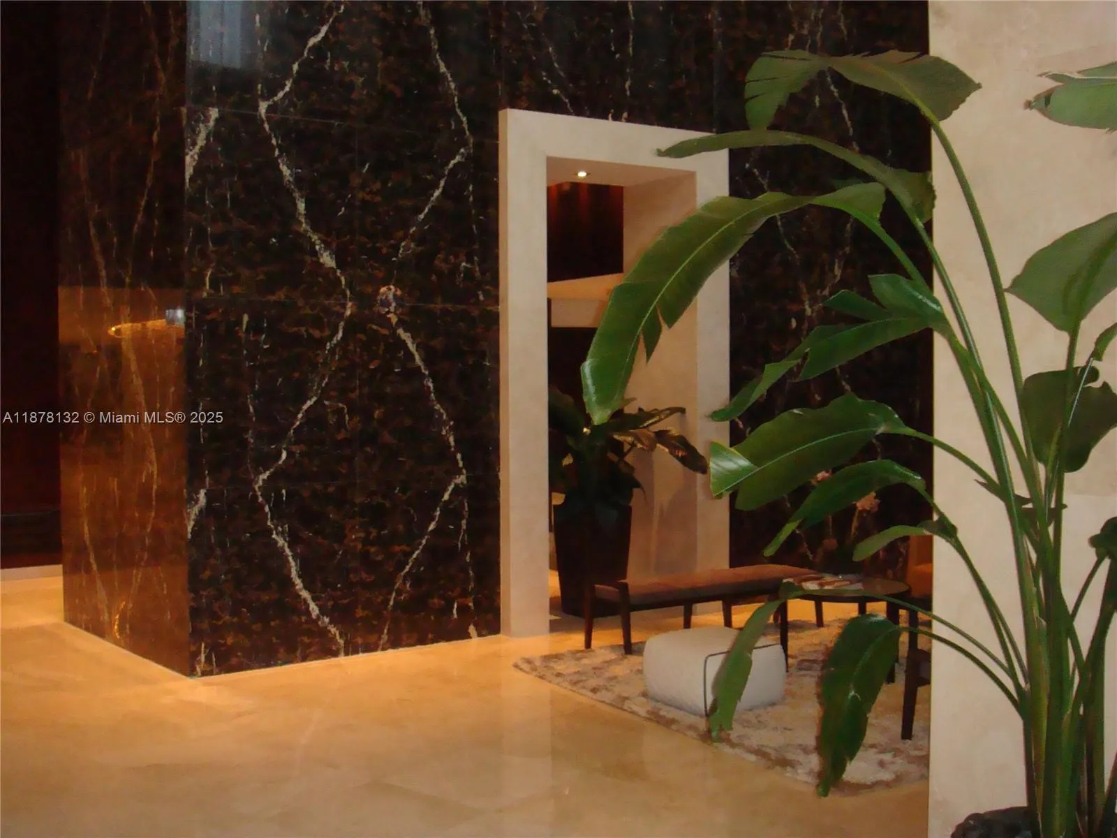 15811 Collins Ave, #3907