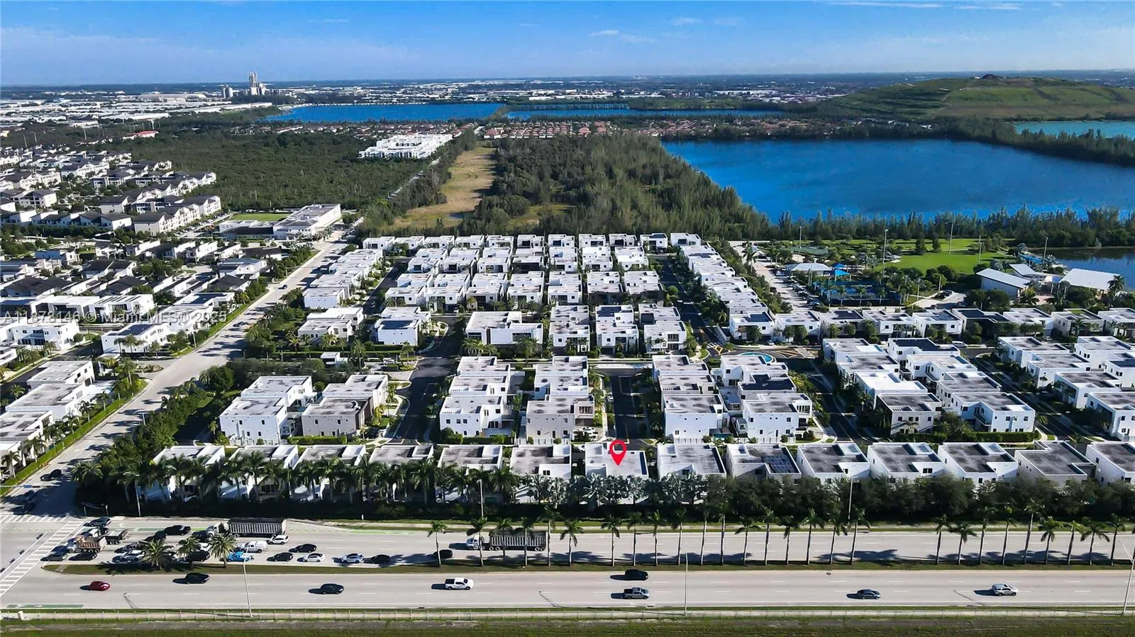 10050 NW 74th Ter