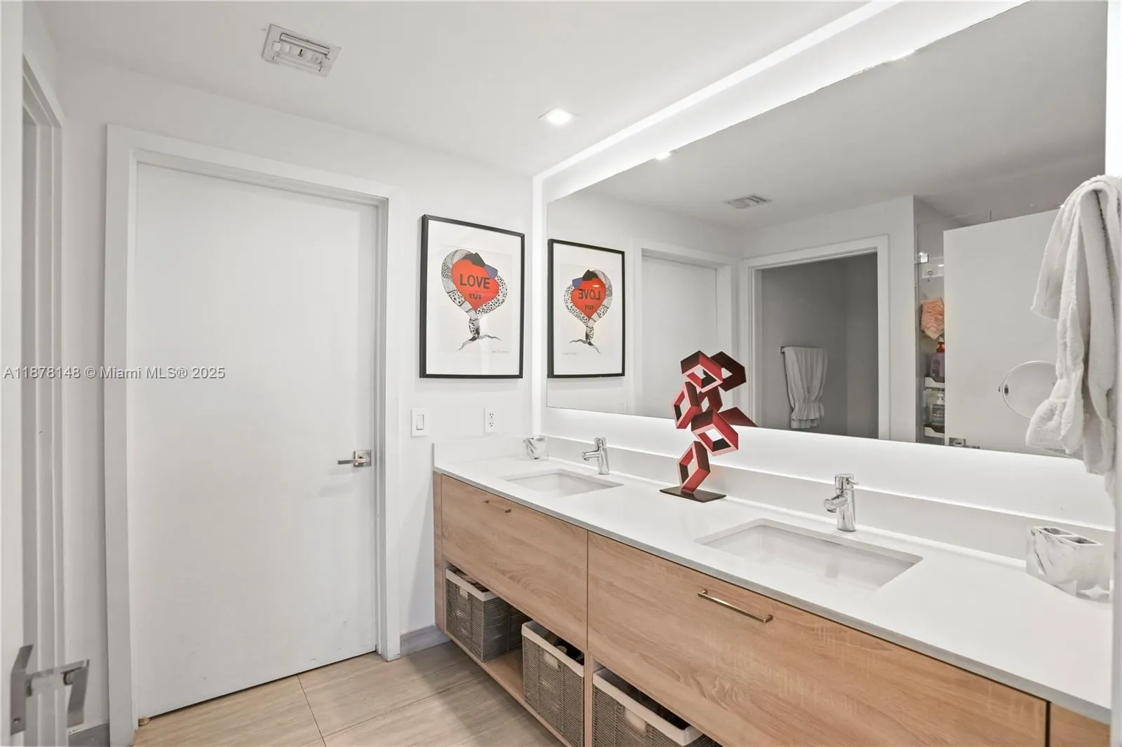 16385 Biscayne Blvd, #1601