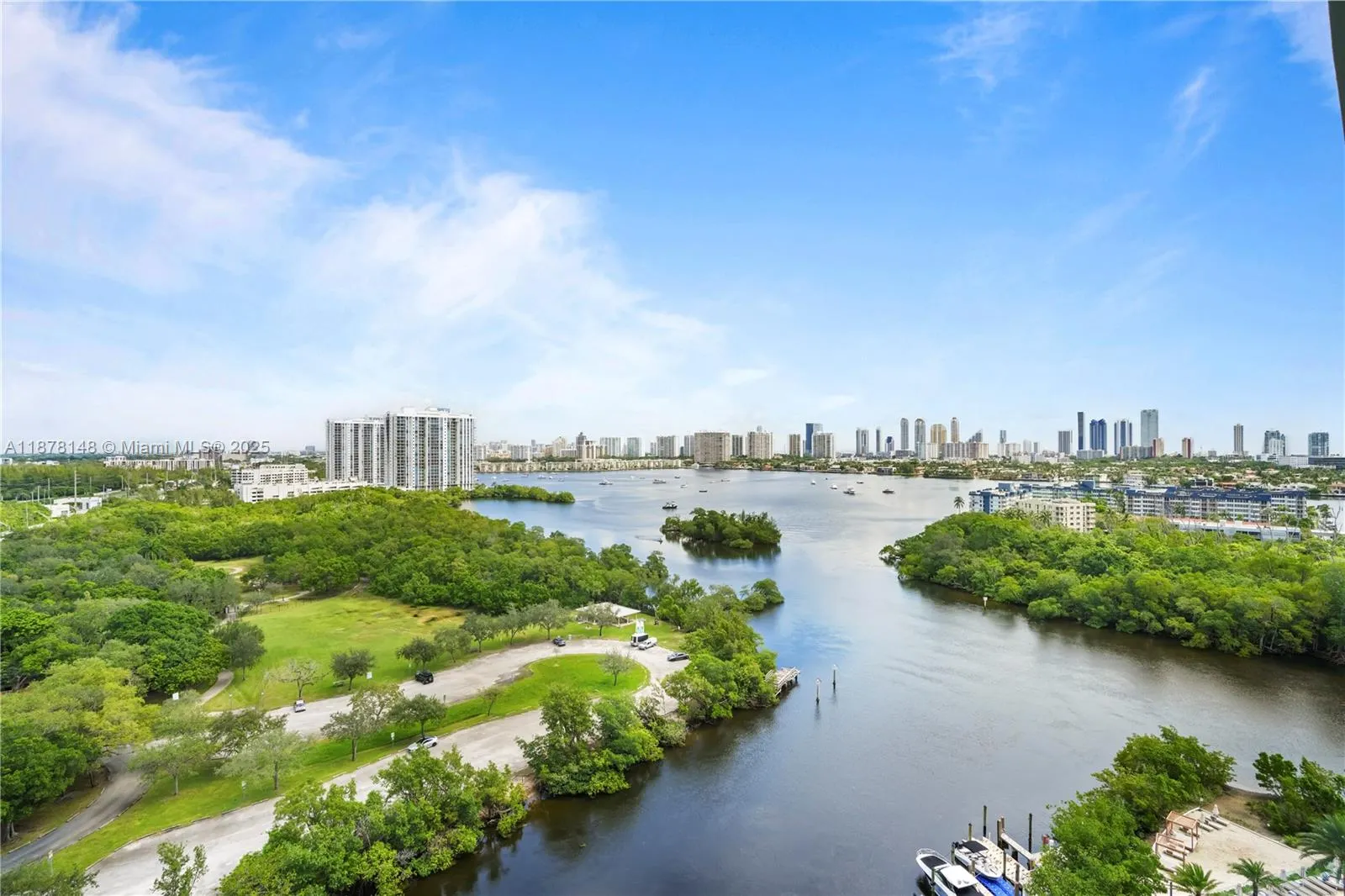 16385 Biscayne Blvd, #1601