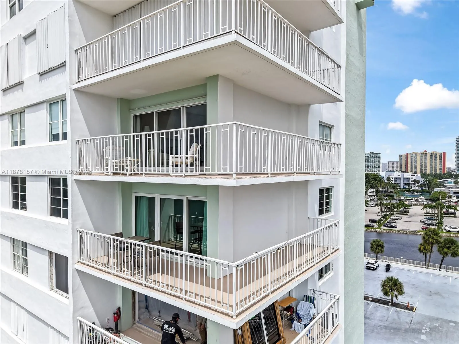 500 Bayview Dr, #732