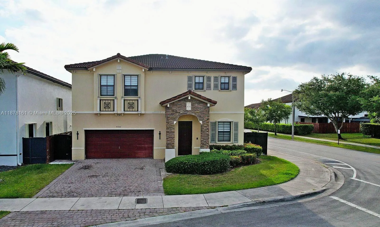 4300 SW 164th Path