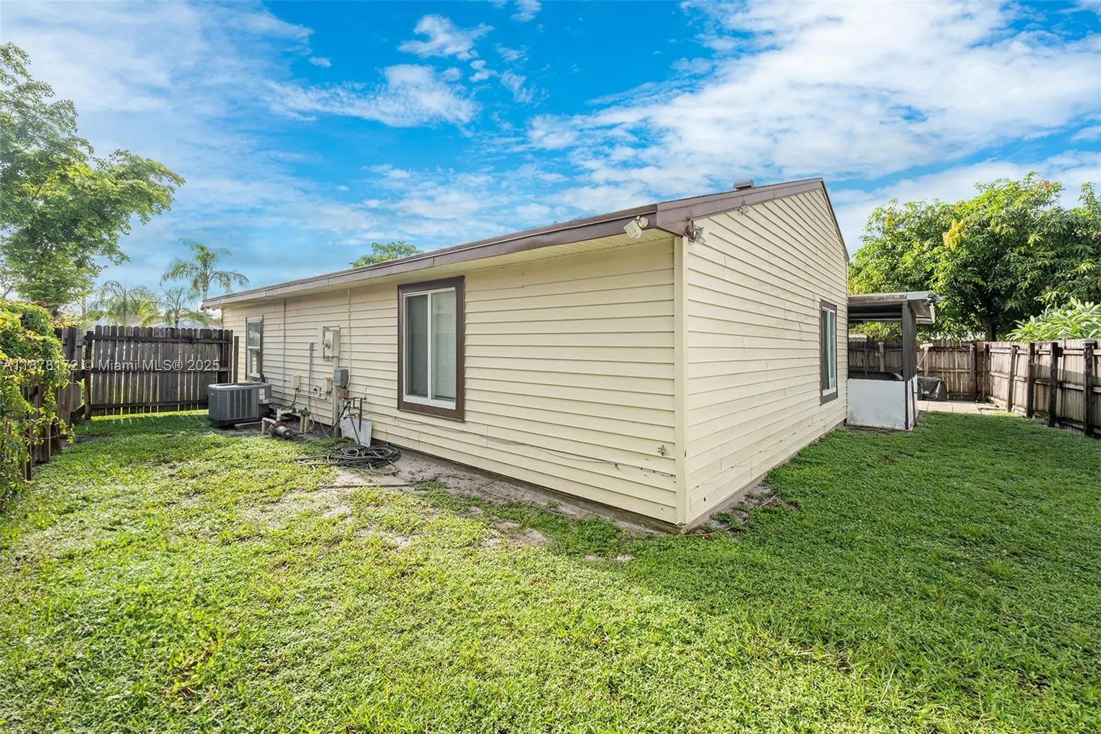 1720 SW 84th Ave