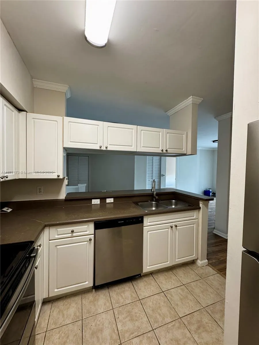 17125 N Bay Rd, #3508