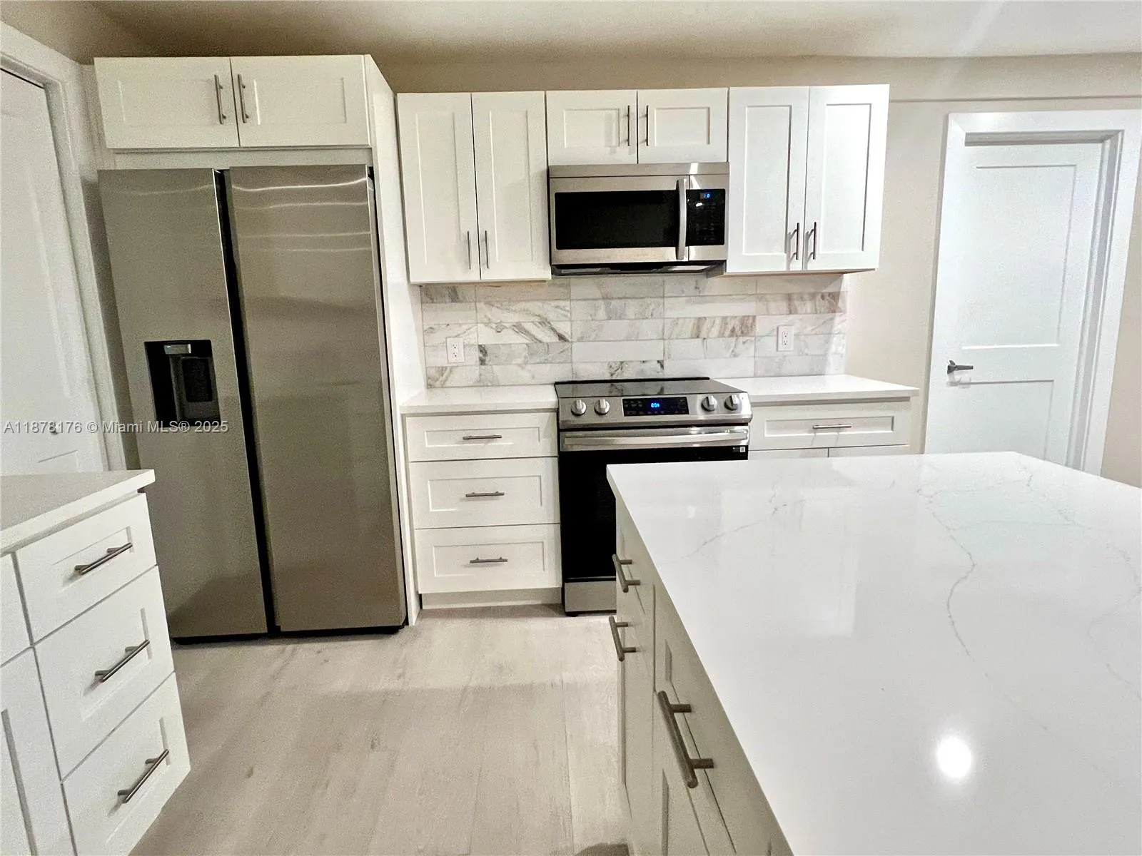 318 SW 76th Ter
