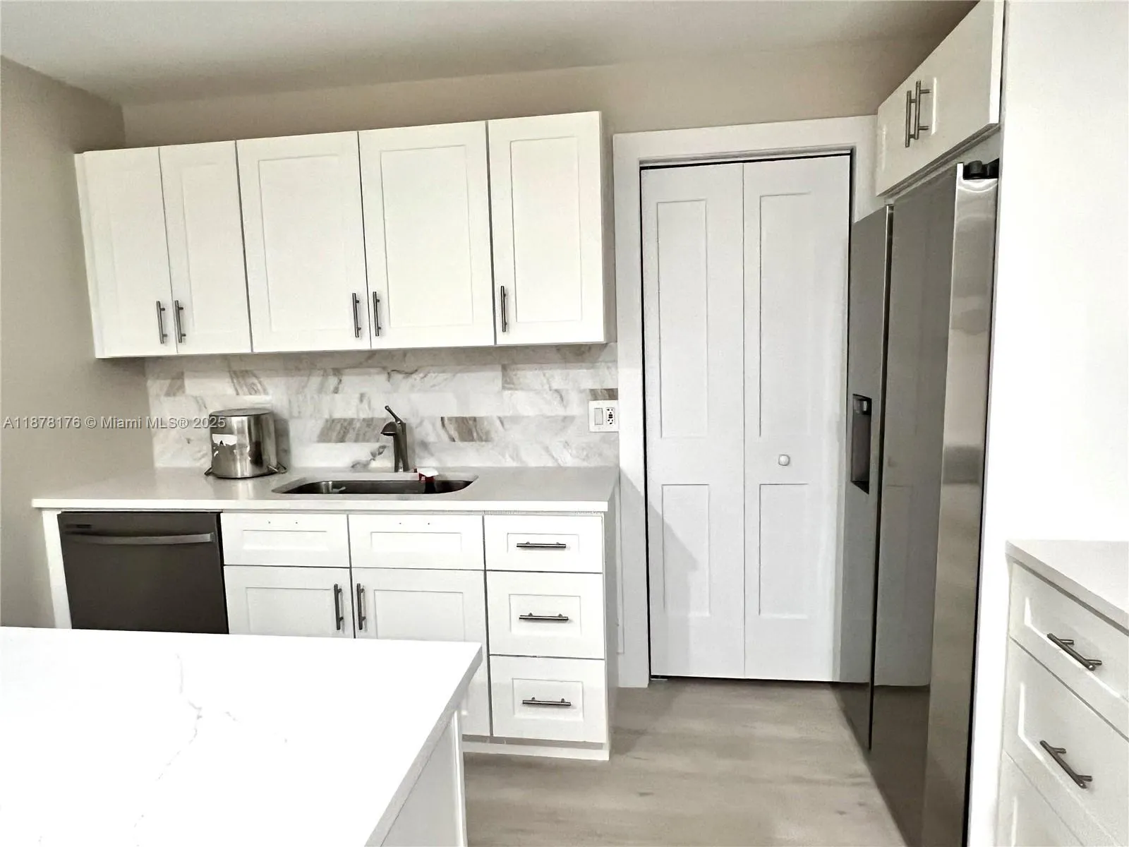 318 SW 76th Ter