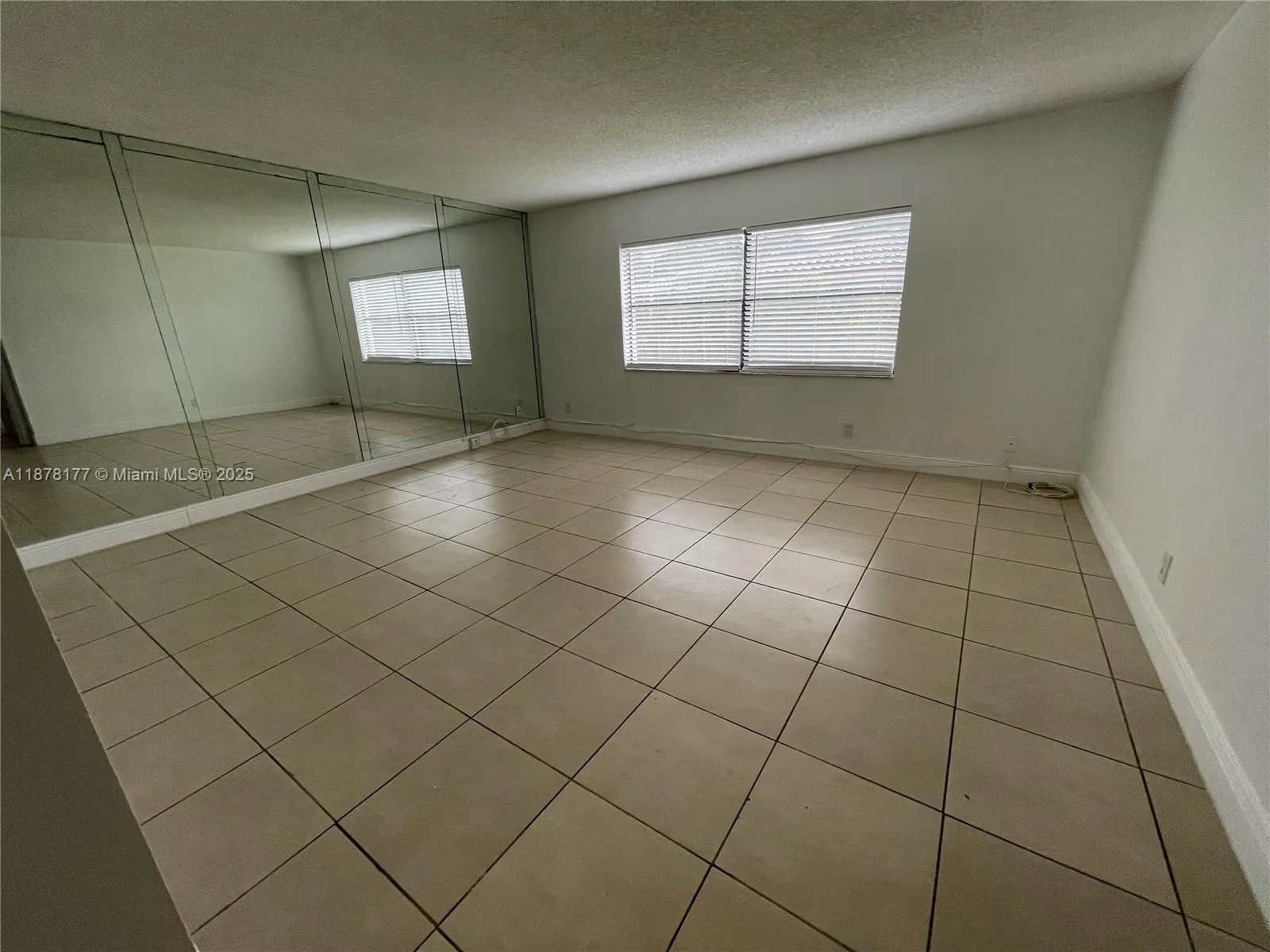 2390 Coral Springs Dr, #2390