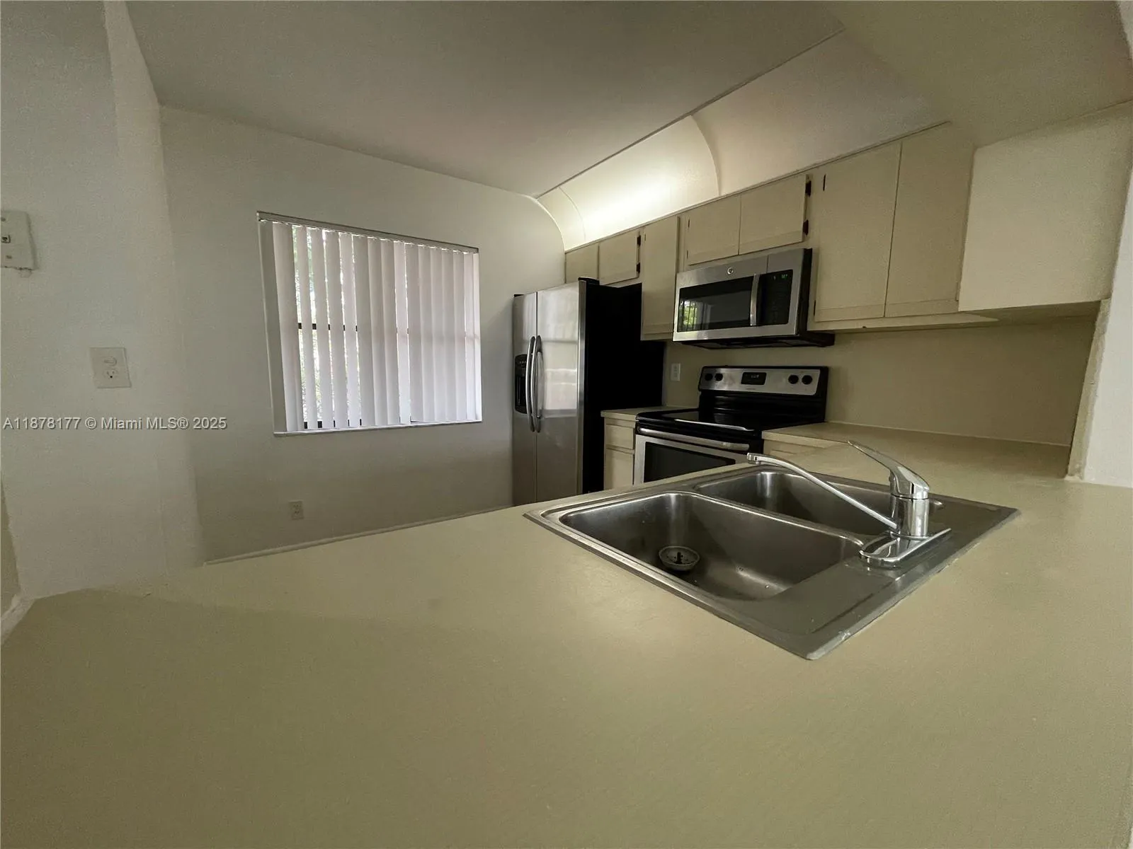 2390 Coral Springs Dr, #2390