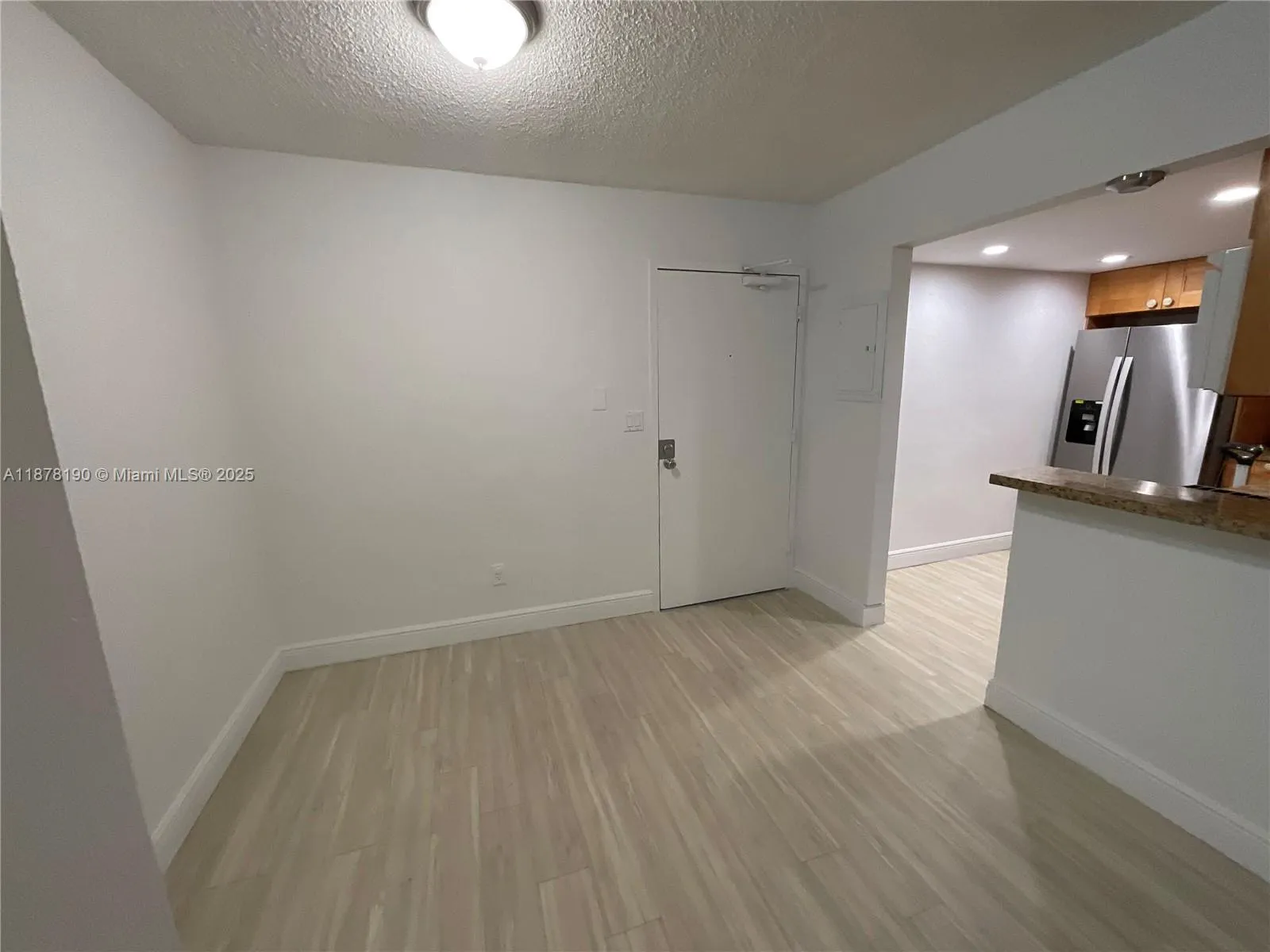 2201 Brickell Ave, #25