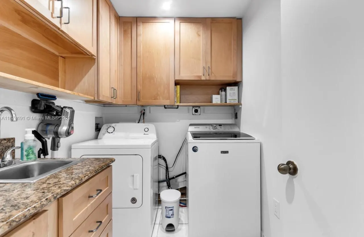 14214 SW 53rd St, #14214