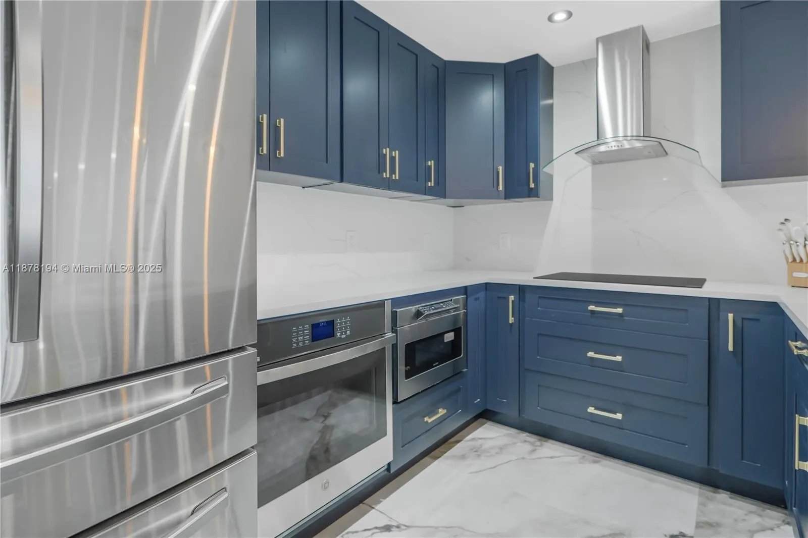 3800 S Ocean Dr, #407