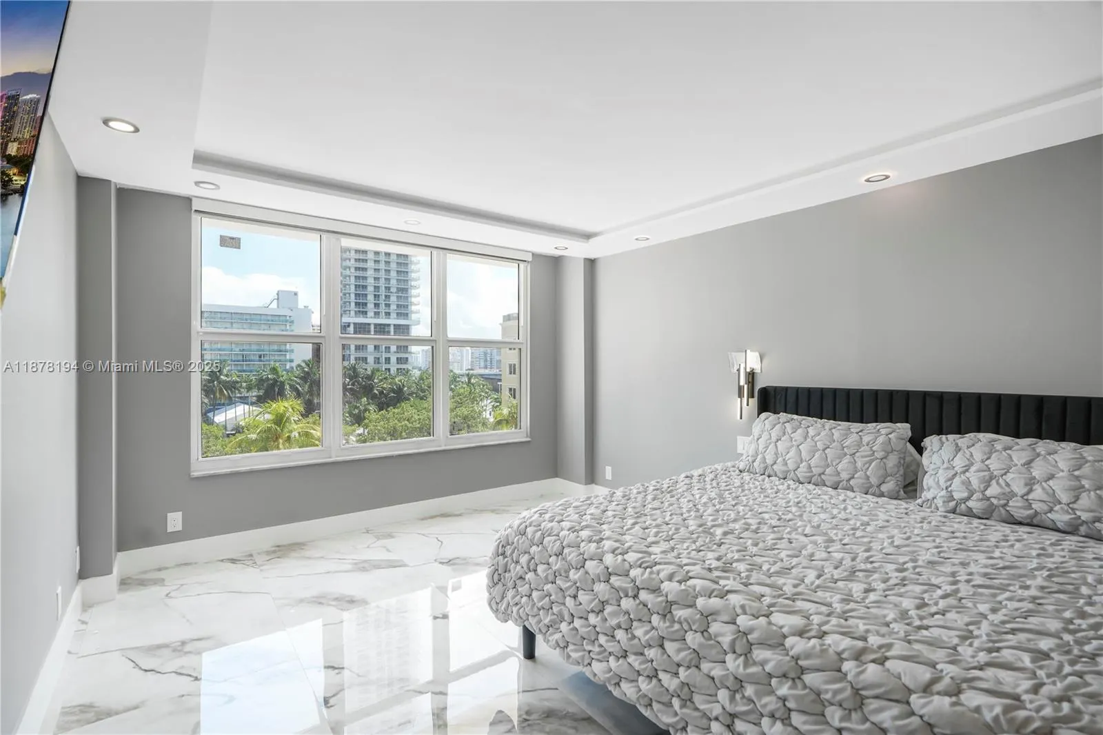 3800 S Ocean Dr, #407