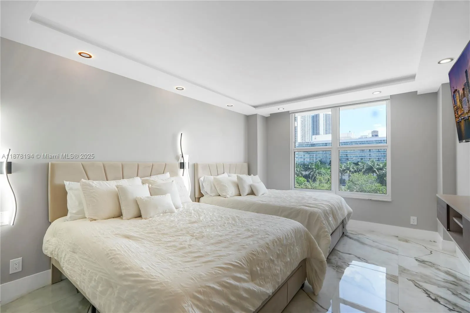3800 S Ocean Dr, #407