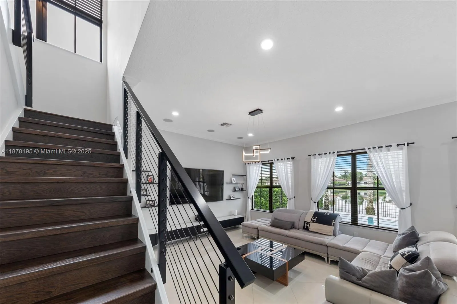 3679 NW 82nd Ter